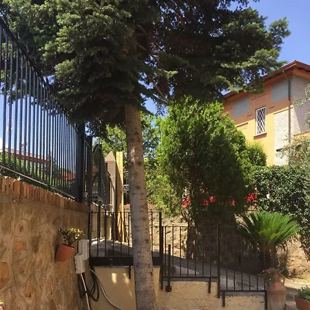 Il Giardino Al Pigneto Tatil Evi Roma